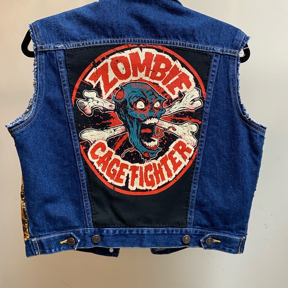 Battle Vest- Horror themed with patches and studs. - Picture 3 of 7